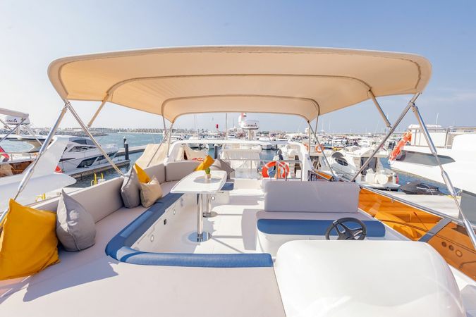 Custom Built 52 | Luna