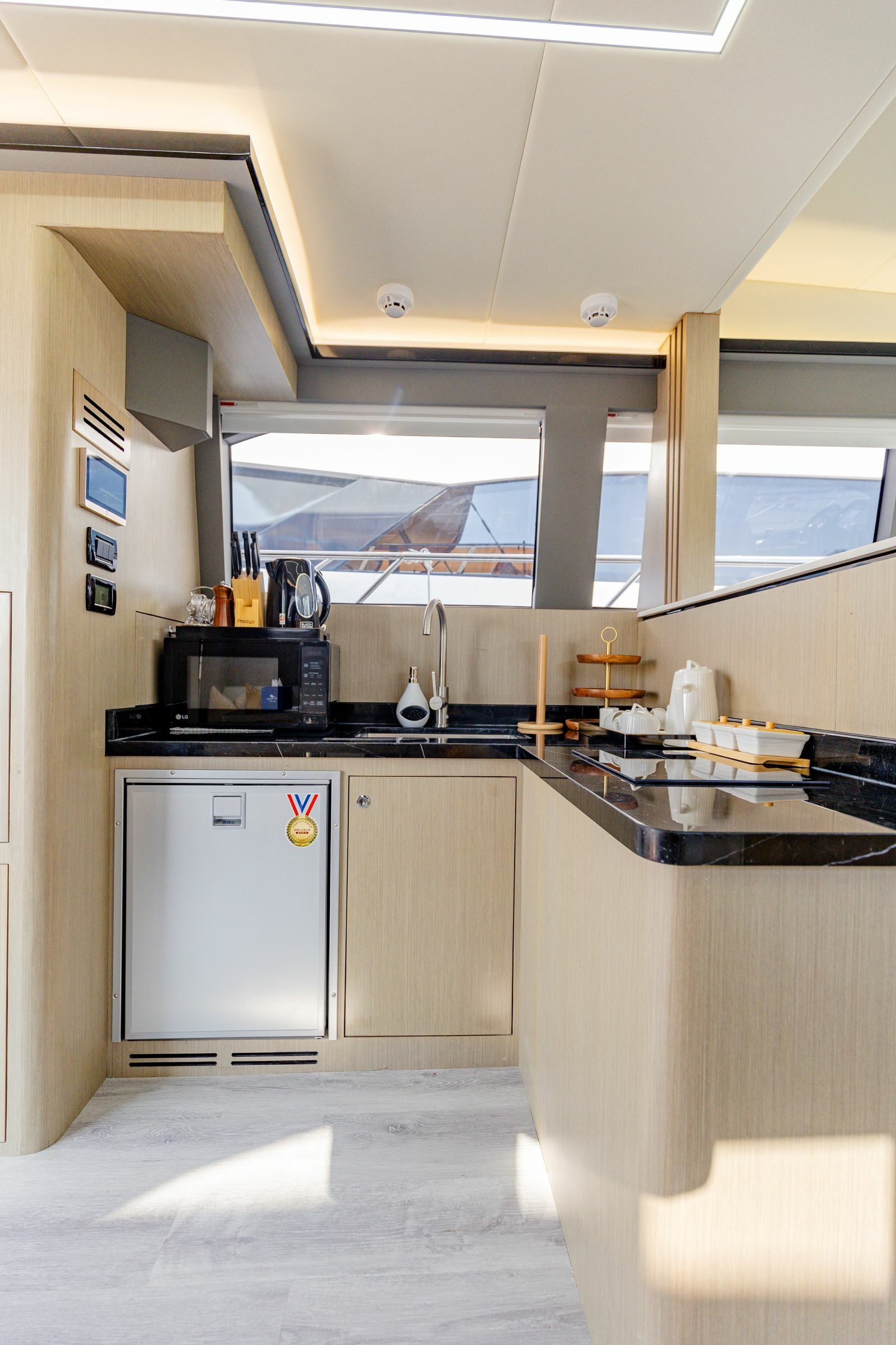 Custom Built 52 | Luna