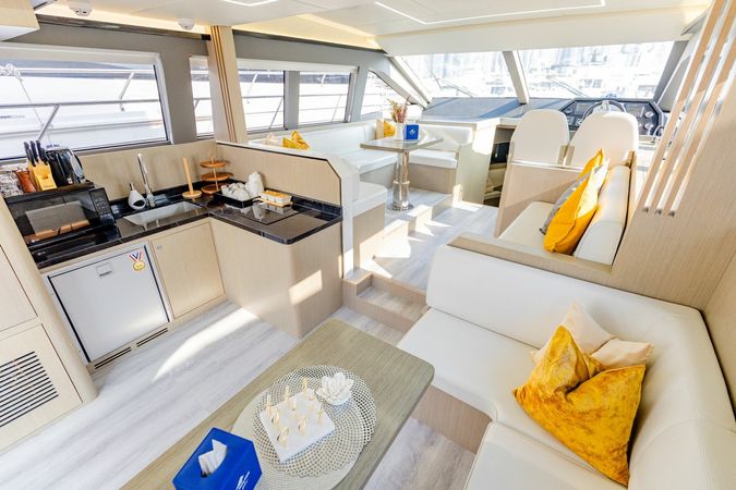 Custom Built 52 | Luna