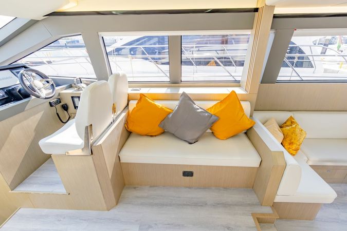 Custom Built 52 | Luna