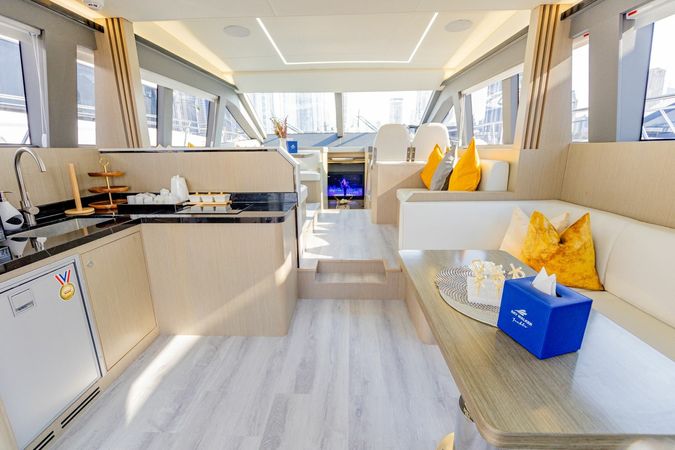 Custom Built 52 | Luna