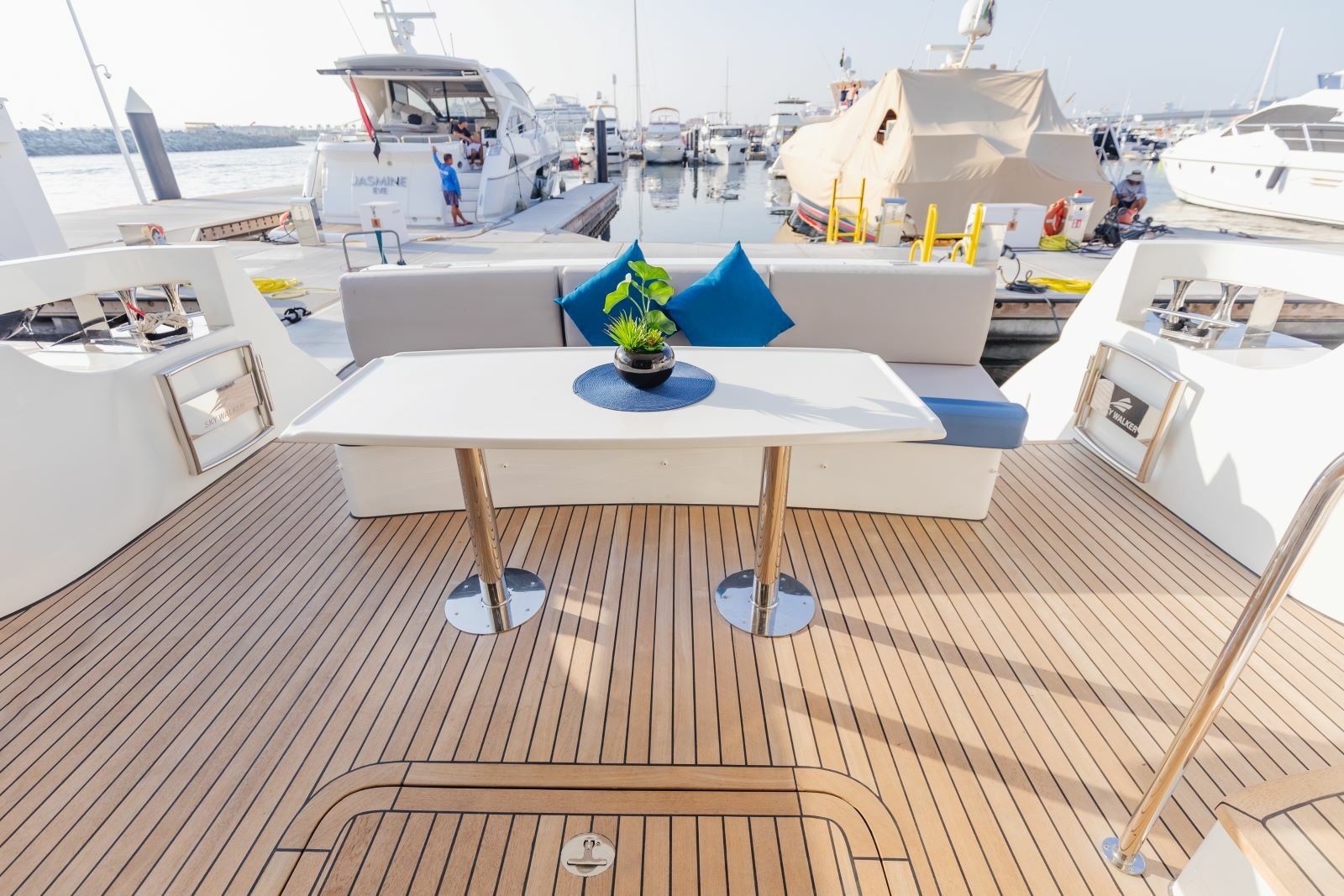 Custom Built 52 | Rak 1