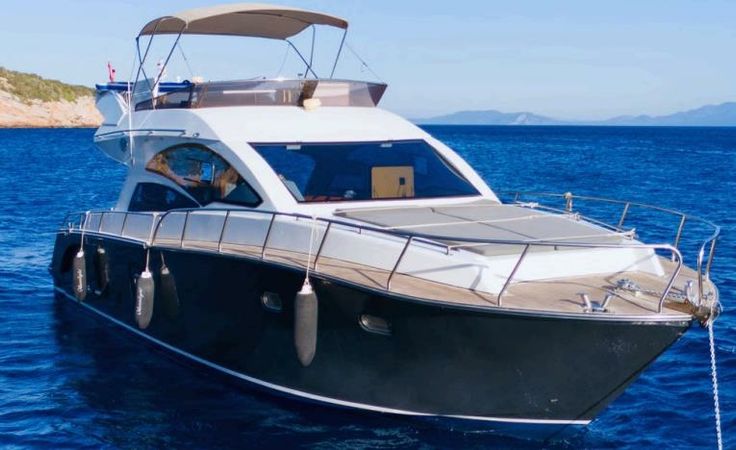 Custom Built 49 | Moonlight