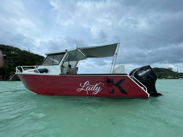 Custom Built Cuddy 26 | Lady K