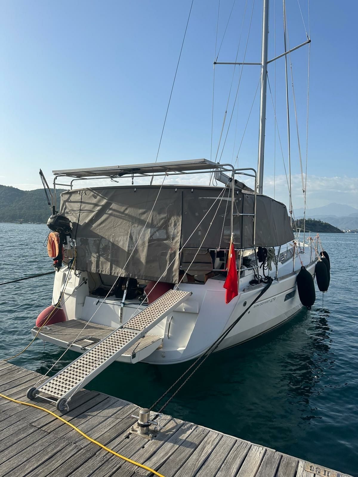Jeanneau Sun Odyssey 479 | Lucky Rain