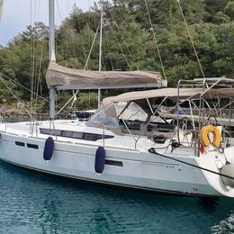 Jeanneau Sun Odyssey 479 | Lucky Rain