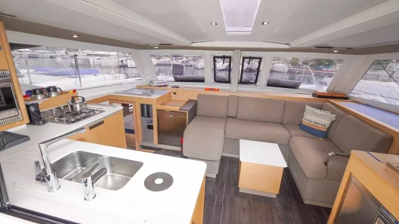 Fountaine Pajot Isla 40 | La Dolce Vita