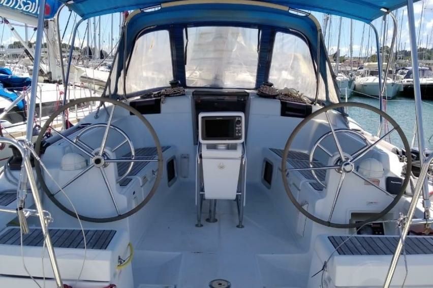 Jeanneau Sun Odyssey 41 | Smile Big