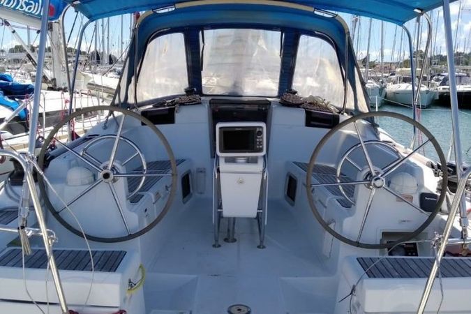 Jeanneau Sun Odyssey 41 | Smile Big