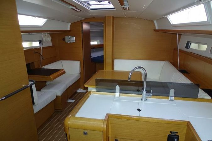 Jeanneau Sun Odyssey 41 | Smile Big