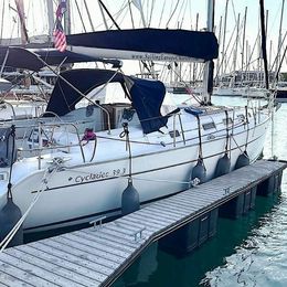 Beneteau Cyclades 39.3 | Amor