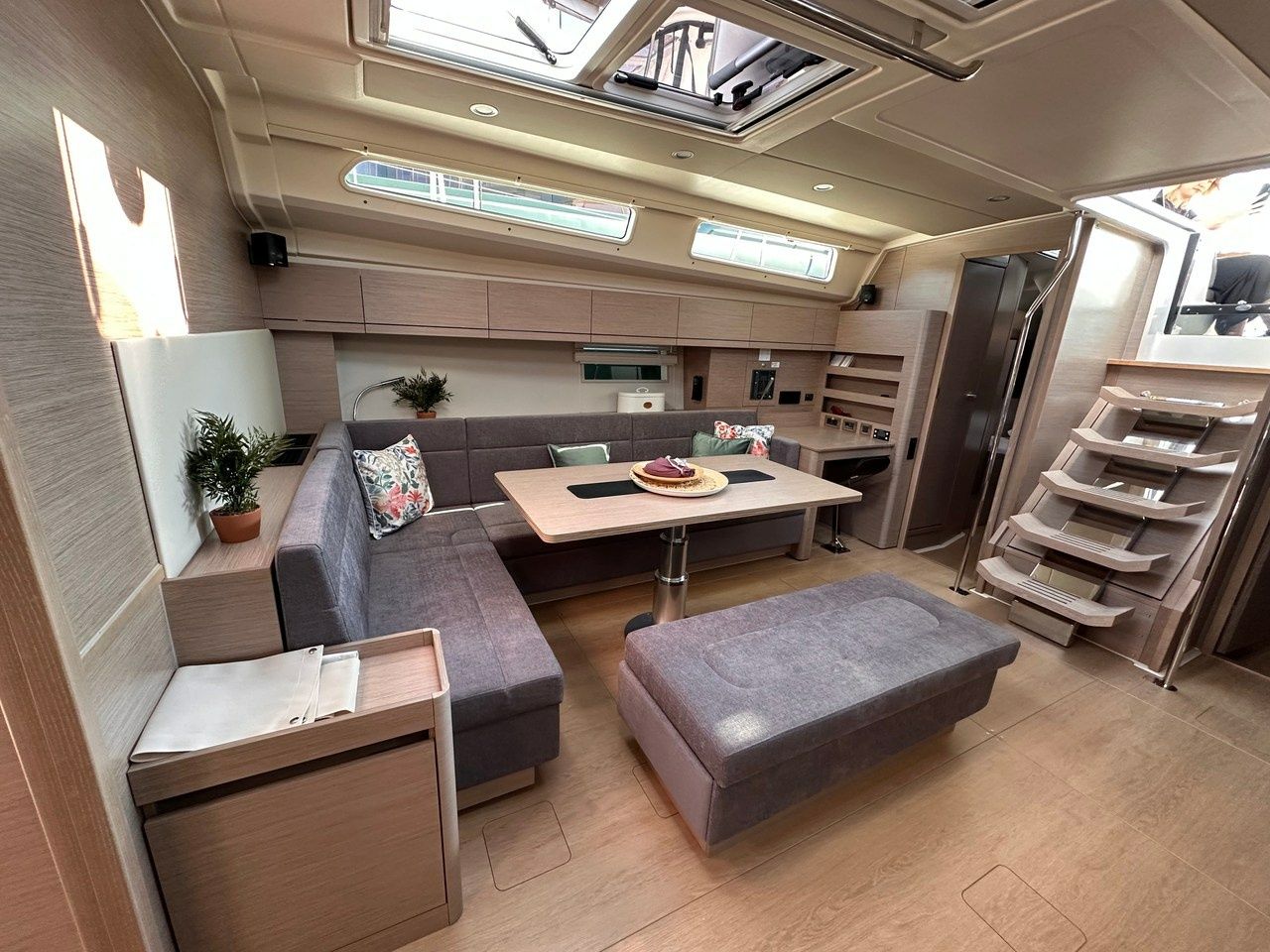 Hanse 508 | Bright Future