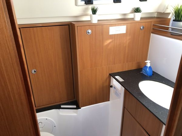 Bavaria Cruiser 36 | Bella