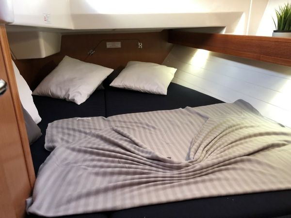 Bavaria Cruiser 36 | Bella