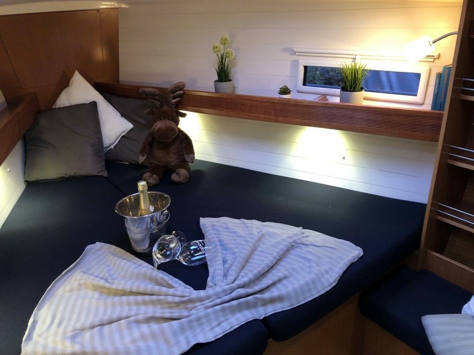 Bavaria Cruiser 36 | Bella