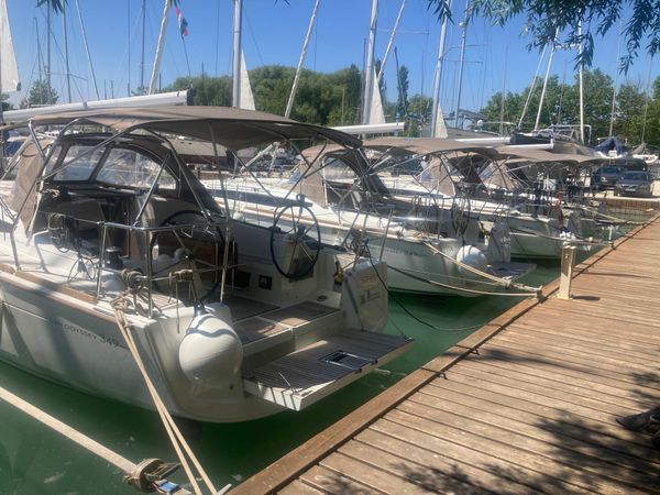 Jeanneau Sun Odyssey 349 | Mango 7