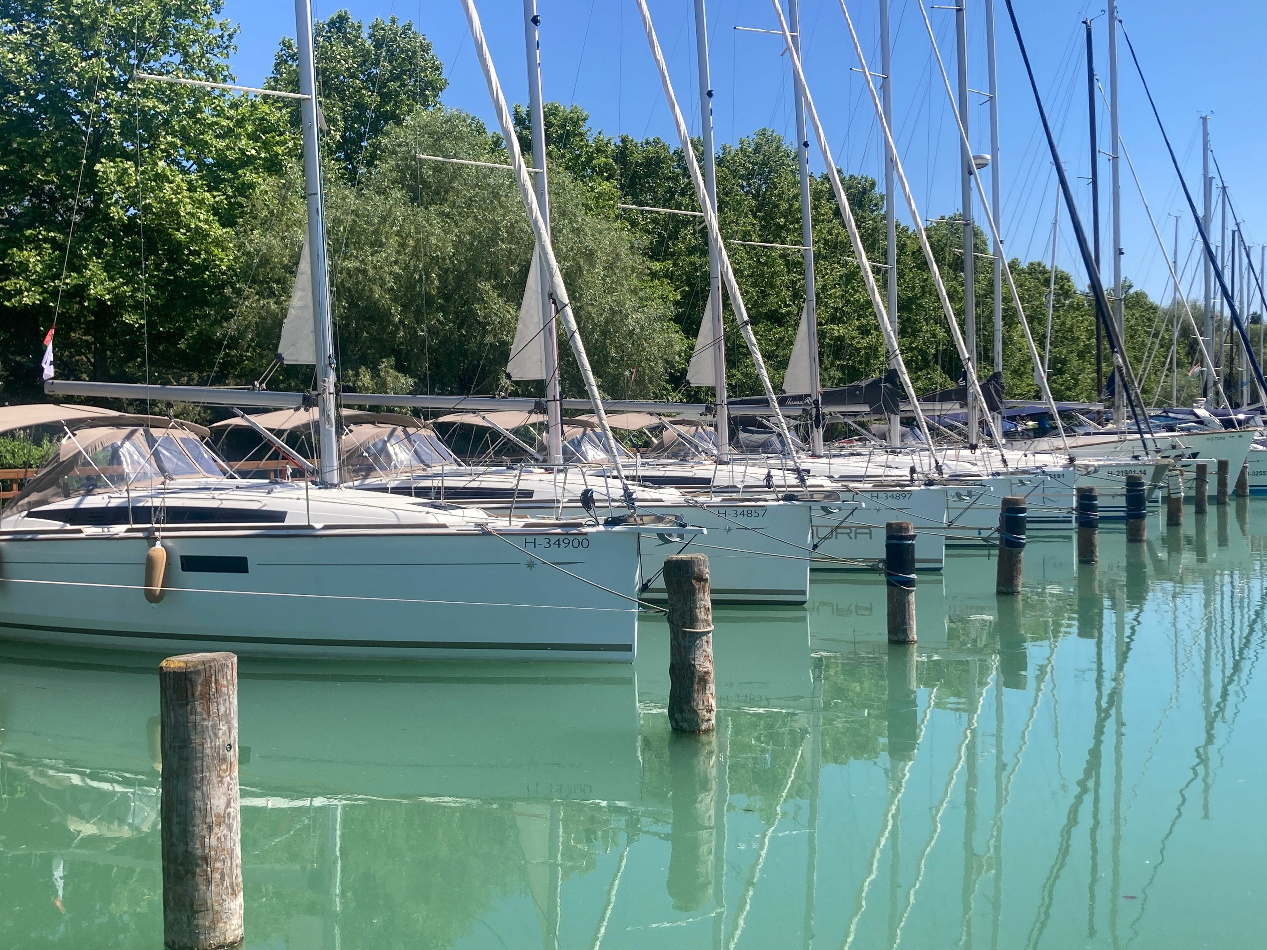 Jeanneau Sun Odyssey 349 | Mango 7