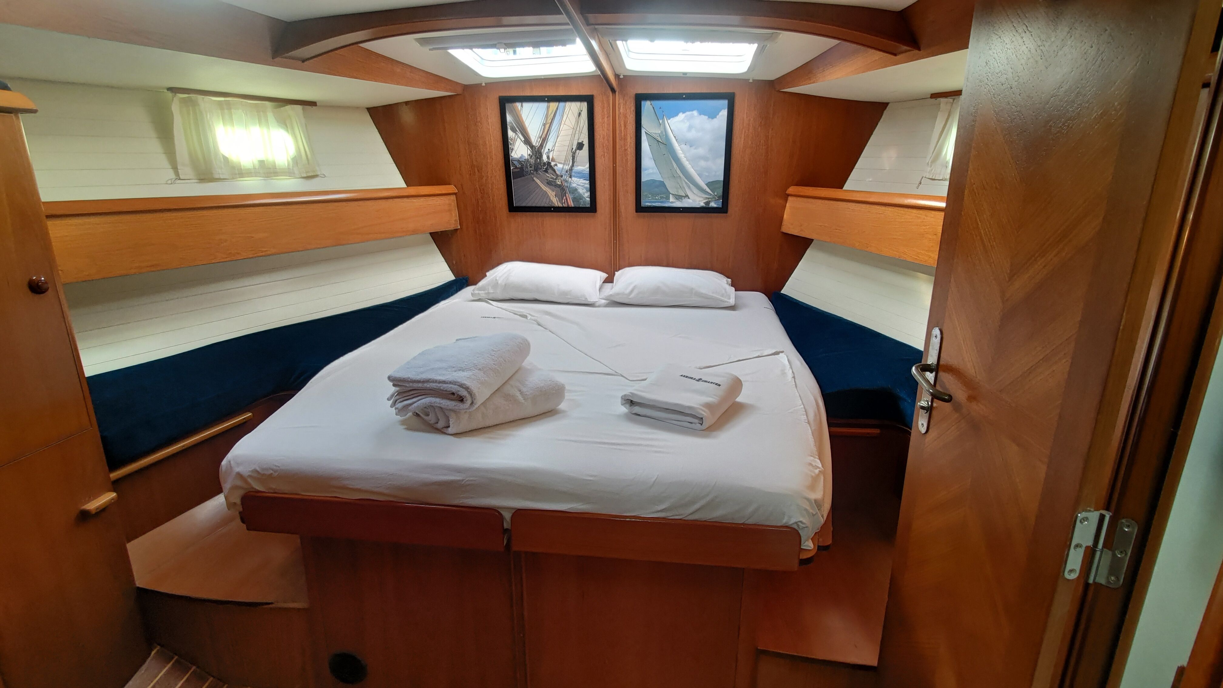 Jeanneau Sun Odyssey 52 | Slow