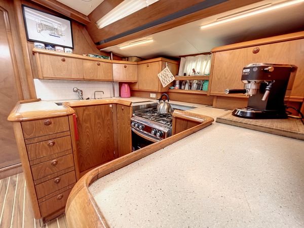 Jeanneau Sun Odyssey 52 | Slow
