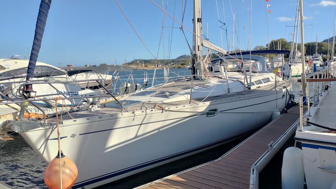 Sun Odyssey 52