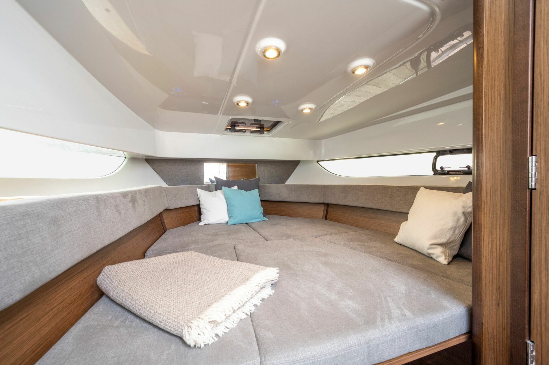 Beneteau Flyer 9 Sundeck | 24
