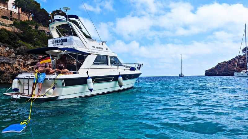 Princess 330 Flybridge | The Phoenix