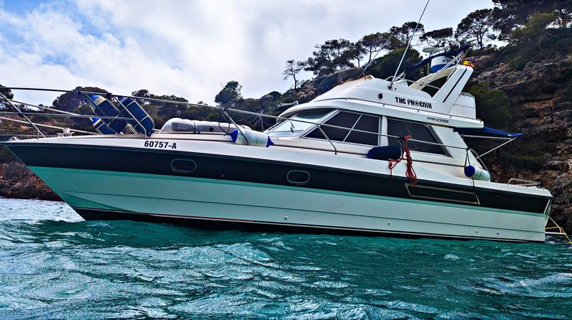 Princess 330 Flybridge | The Phoenix