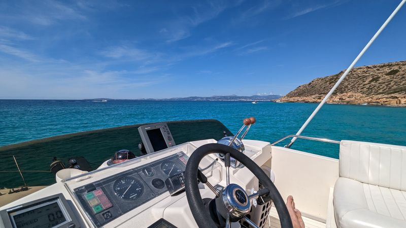 Princess 330 Flybridge | The Phoenix