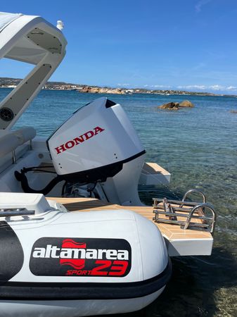 Altamarea Wave 23 | Uno