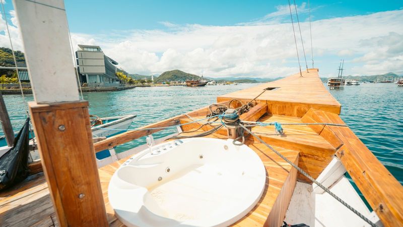 Custom Built 98 | Labuan Bajo