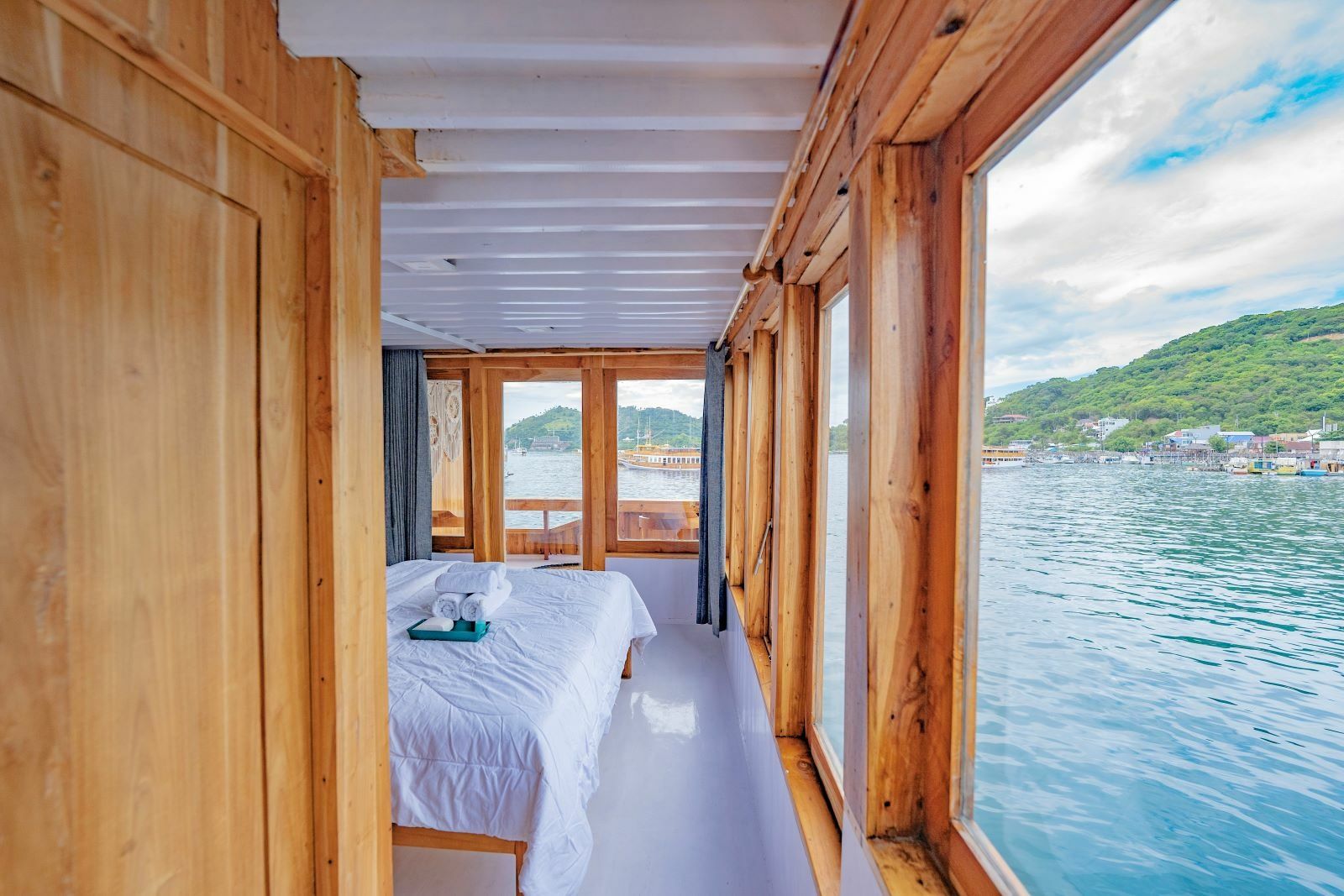 Custom Built 98 | Labuan Bajo