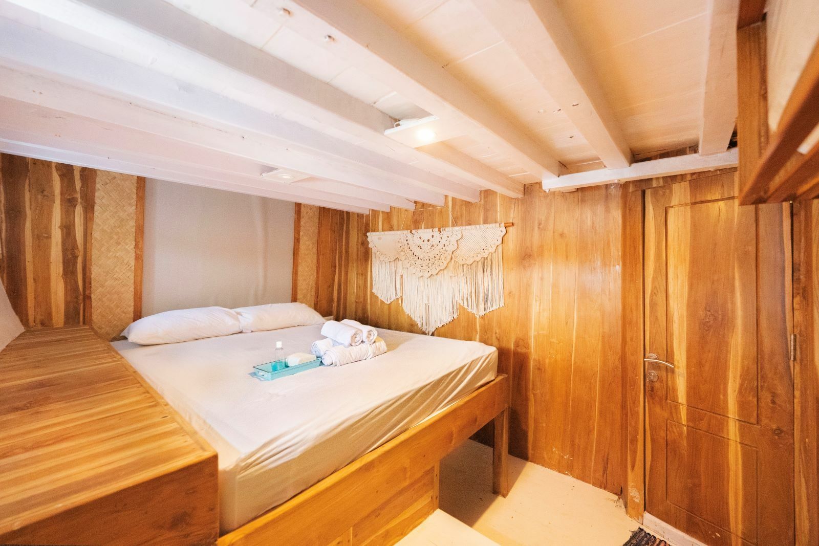 Custom Built 98 | Labuan Bajo