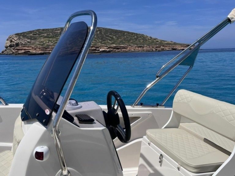 Trimarchi Amuni | Luna