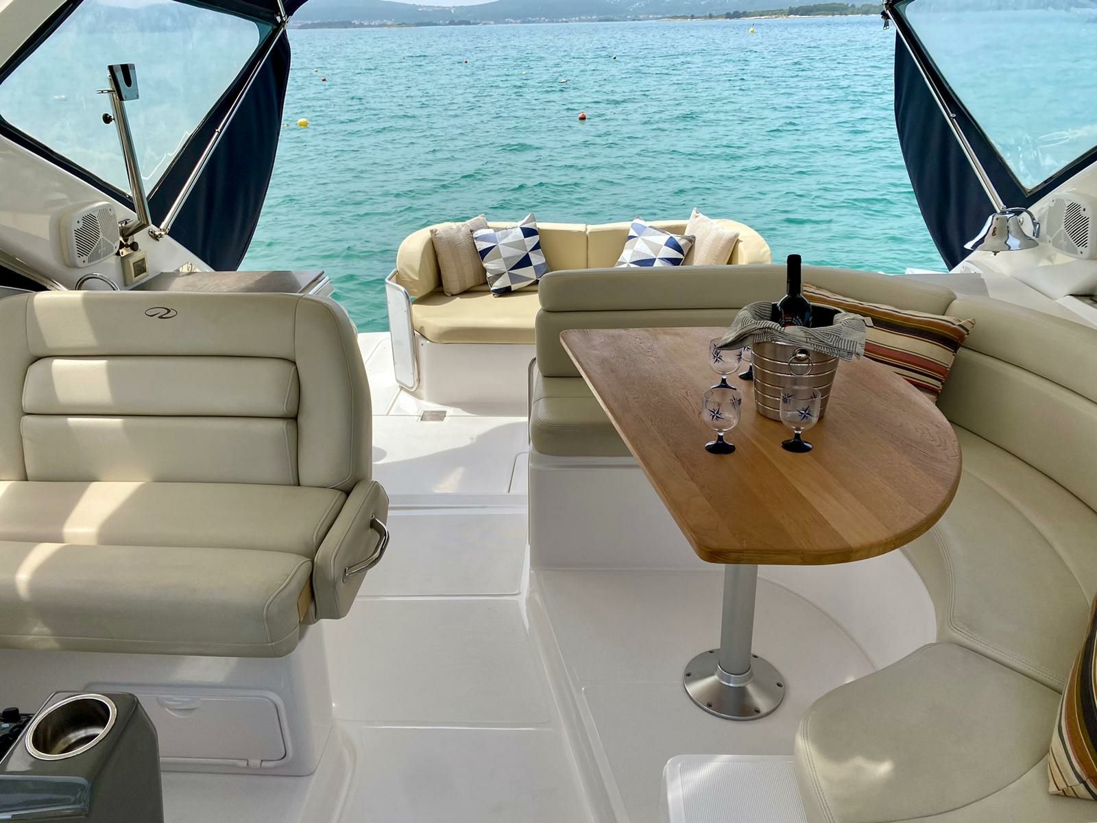 Regal 4460 Commodore | Divlji Cvit