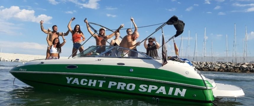 Chaparral 233 Sunesta | Kraken