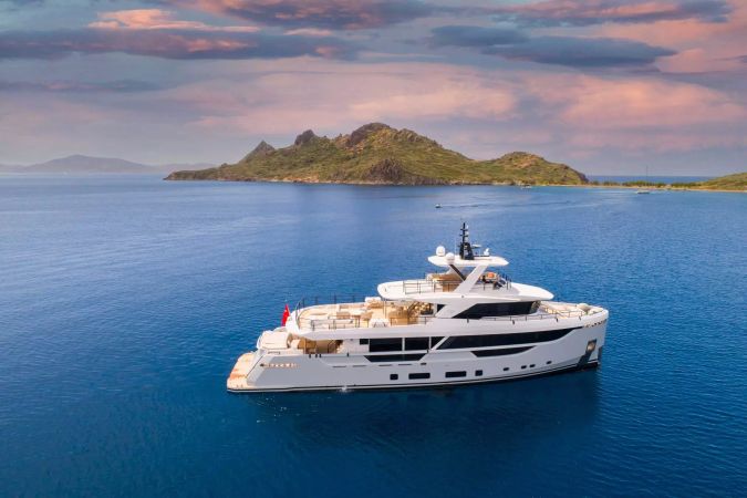 Blaundus Yachts B30 | Ezgy