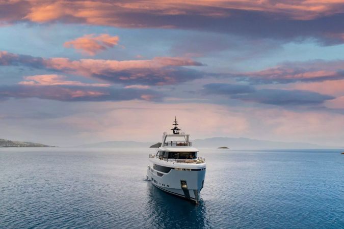 Blaundus Yachts B30 | Ezgy