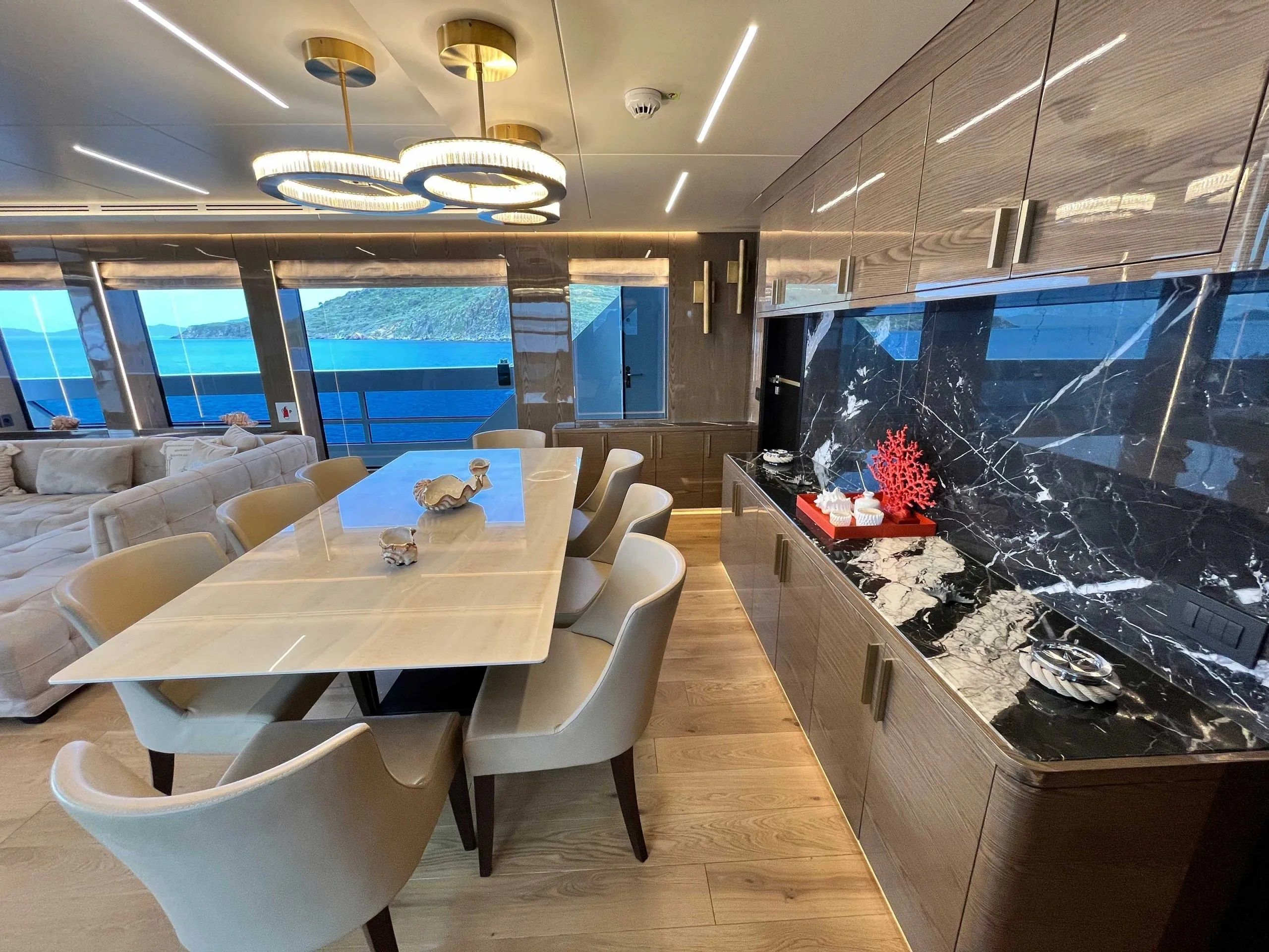 Blaundus Yachts B30 | Ezgy