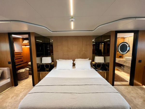 Blaundus Yachts B30 | Ezgy