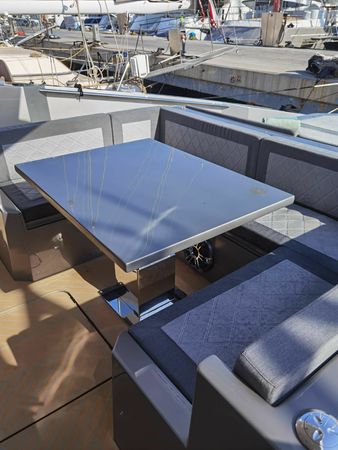 Canados Gladiator 631 | Next