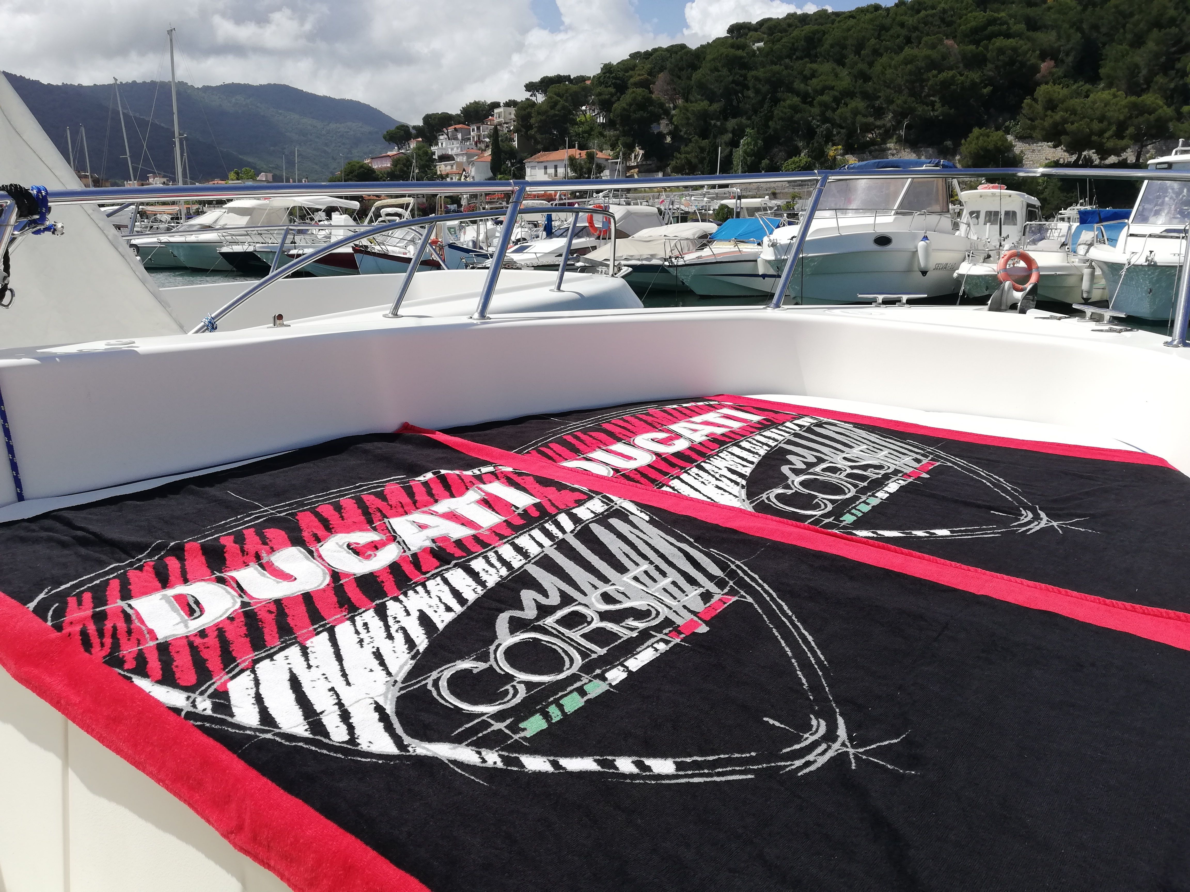 Capelli 19 Open | Leamara