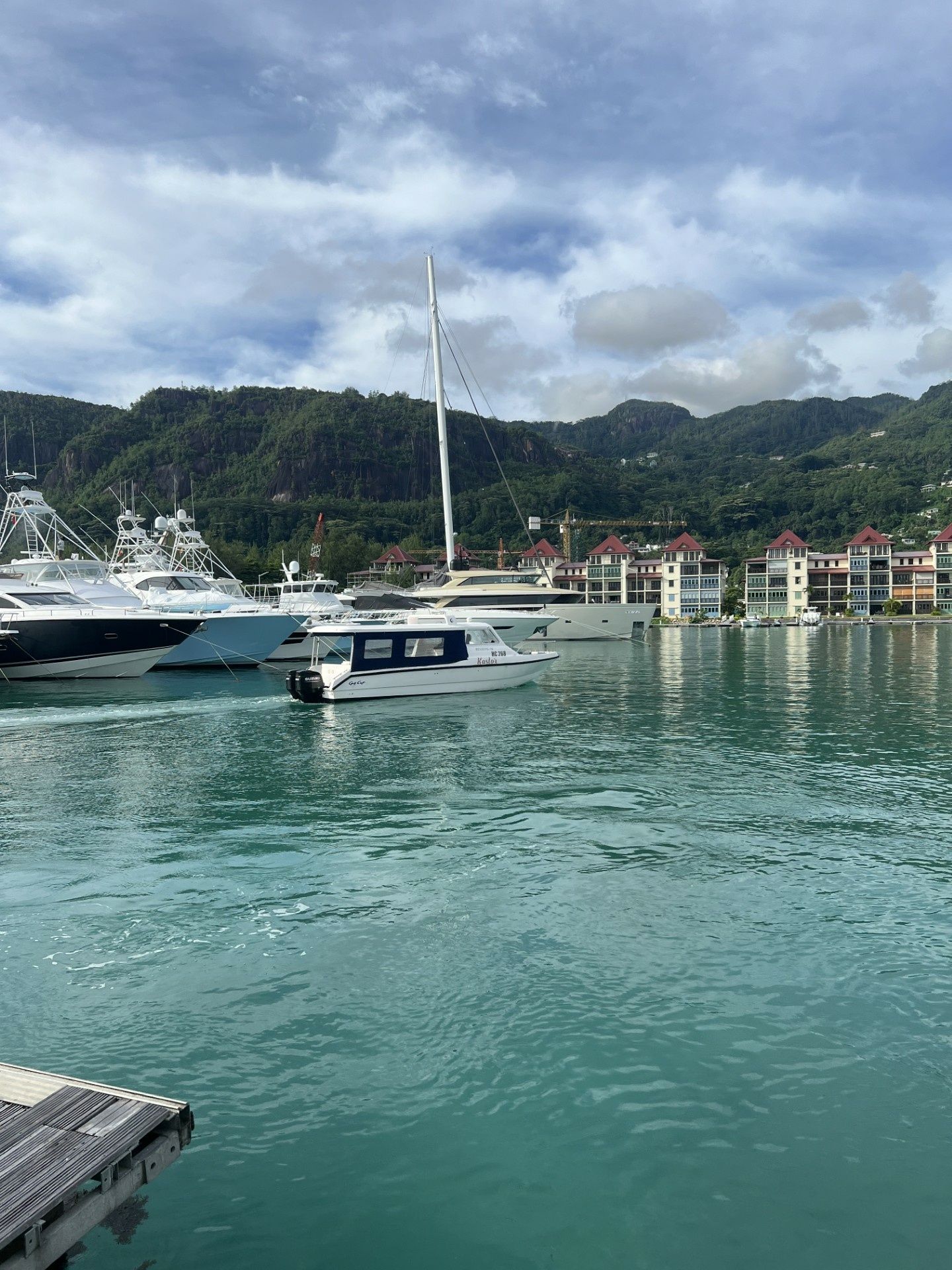 Gulf Craft 36 | Kastor