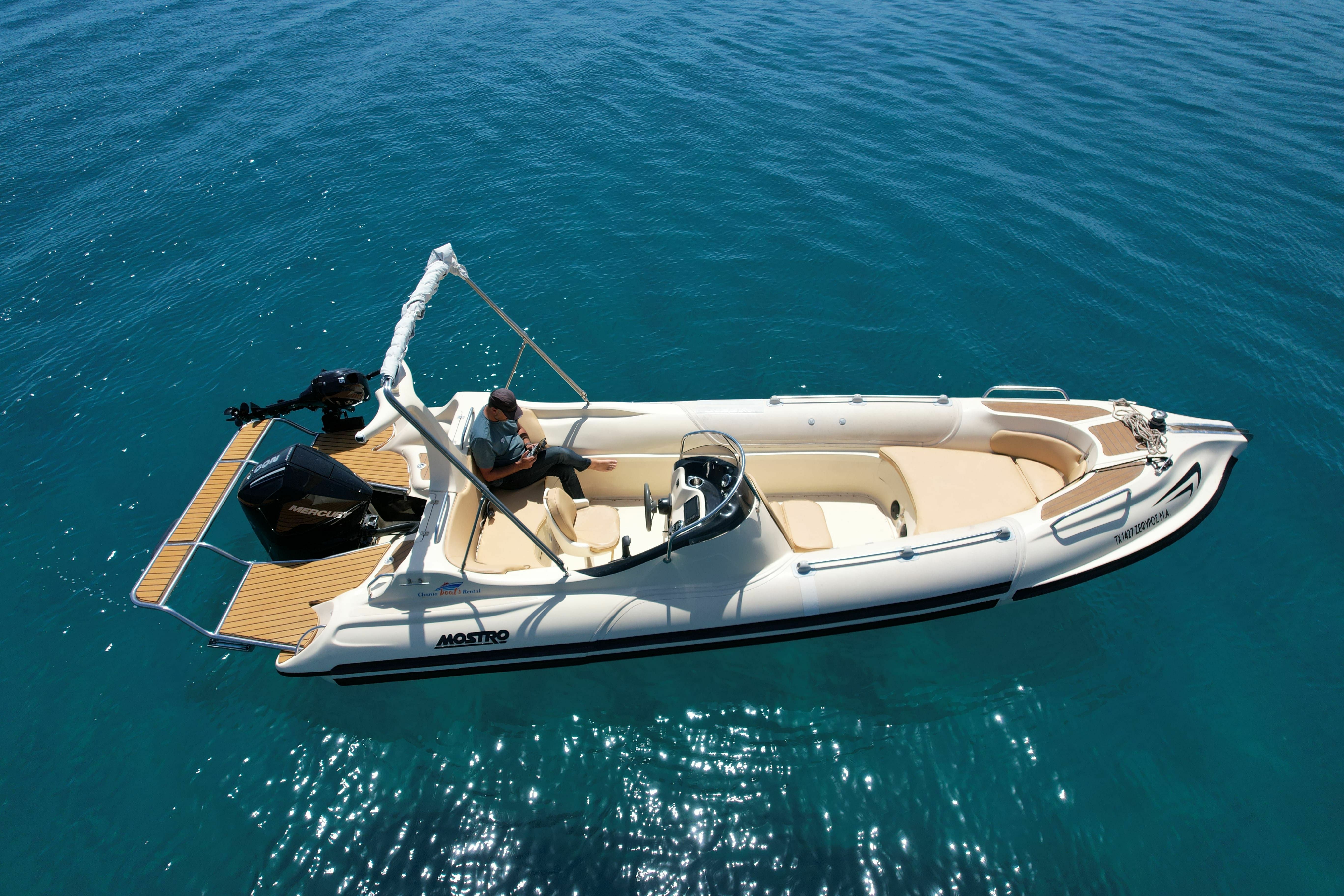 Mostro Family 700 | Zefyros