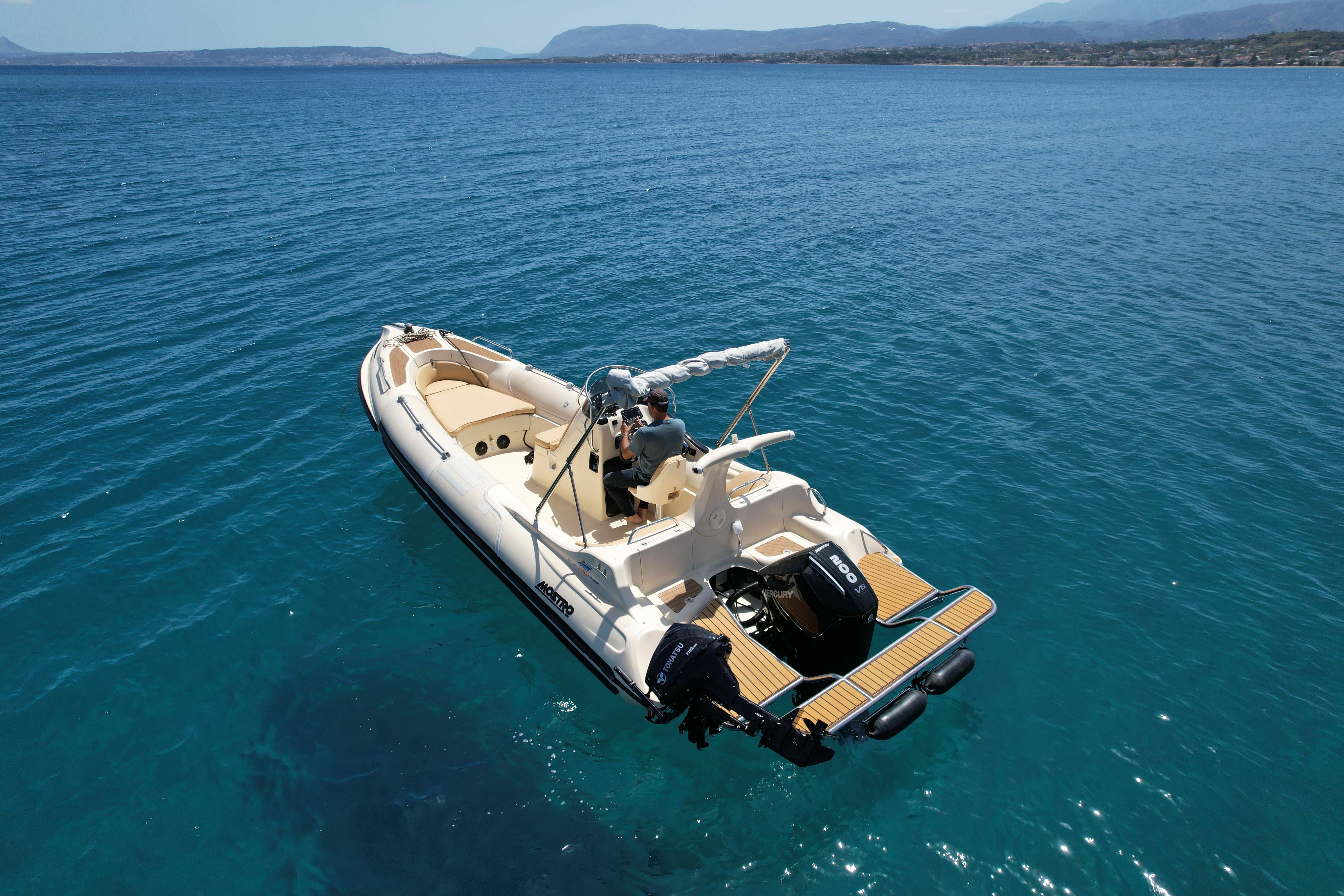 Mostro Family 700 | Zefyros