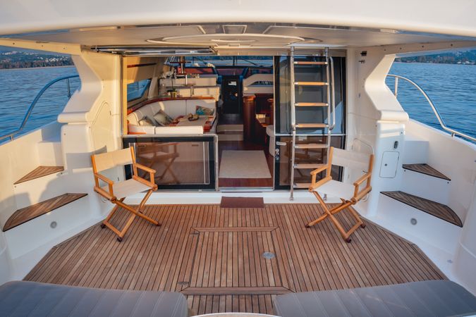 Ferretti 57 | Virgola