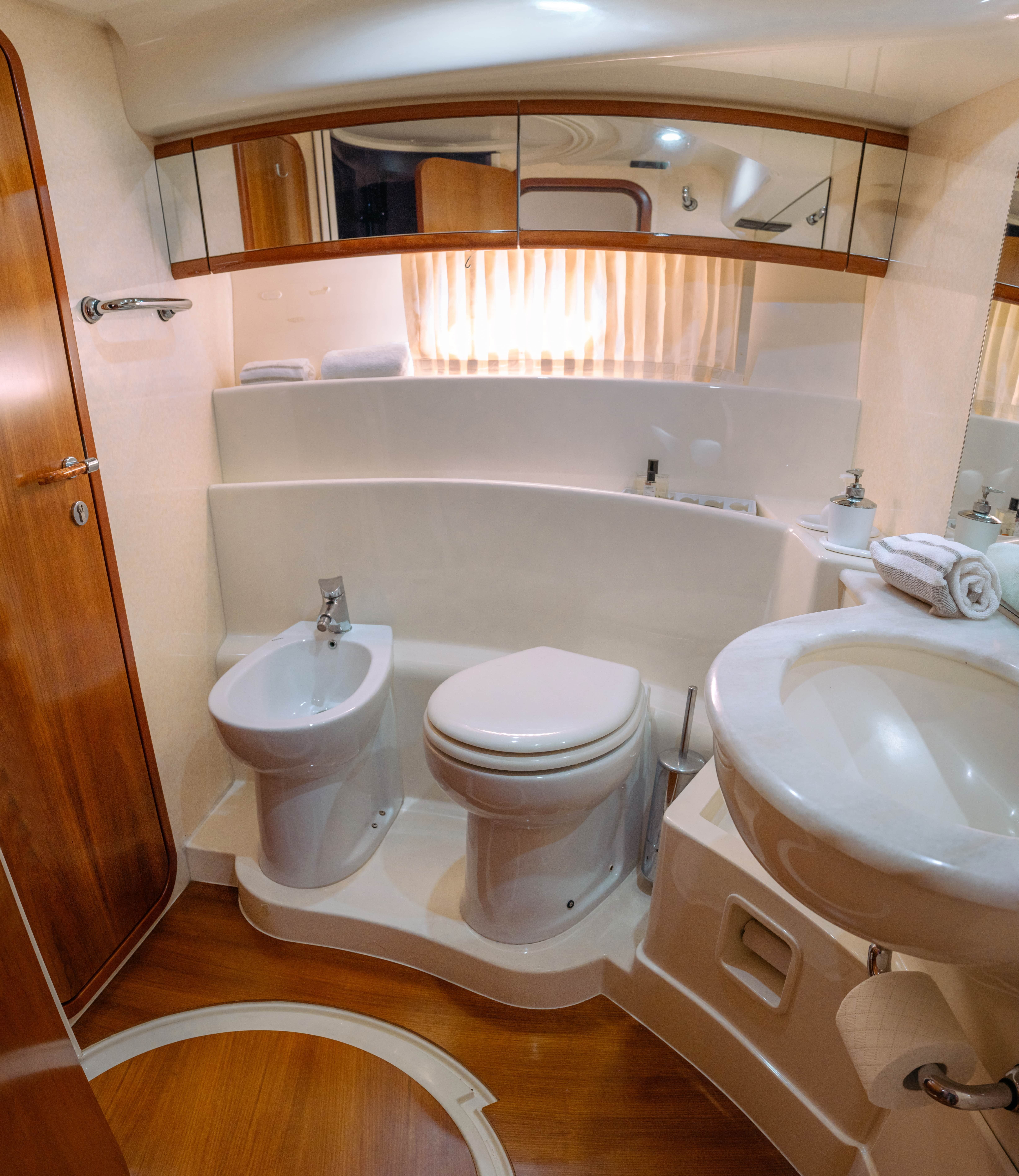 Ferretti 57 | Virgola