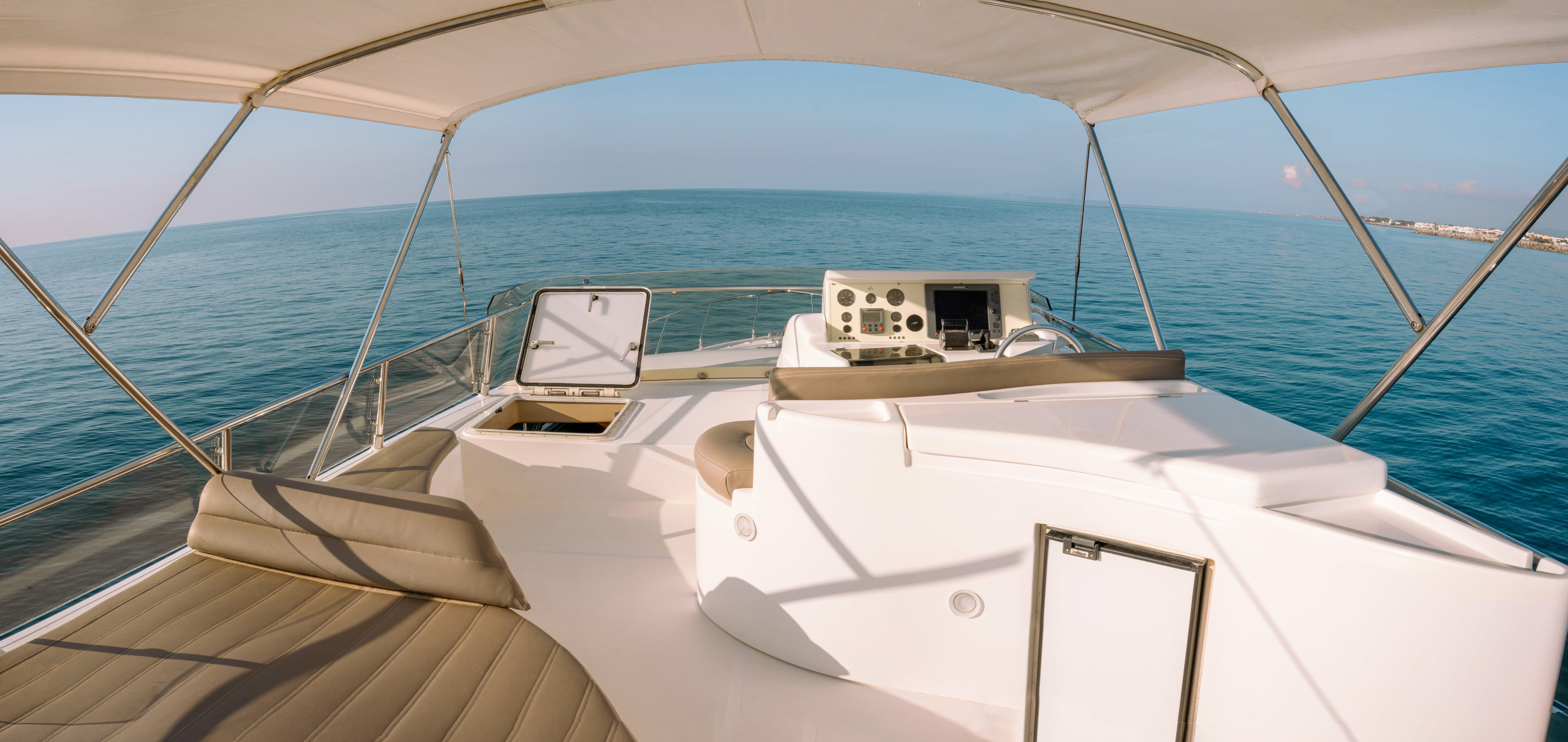 Ferretti 57 | Virgola