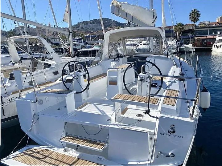 Beneteau Oceanis 38.1 | Maximus