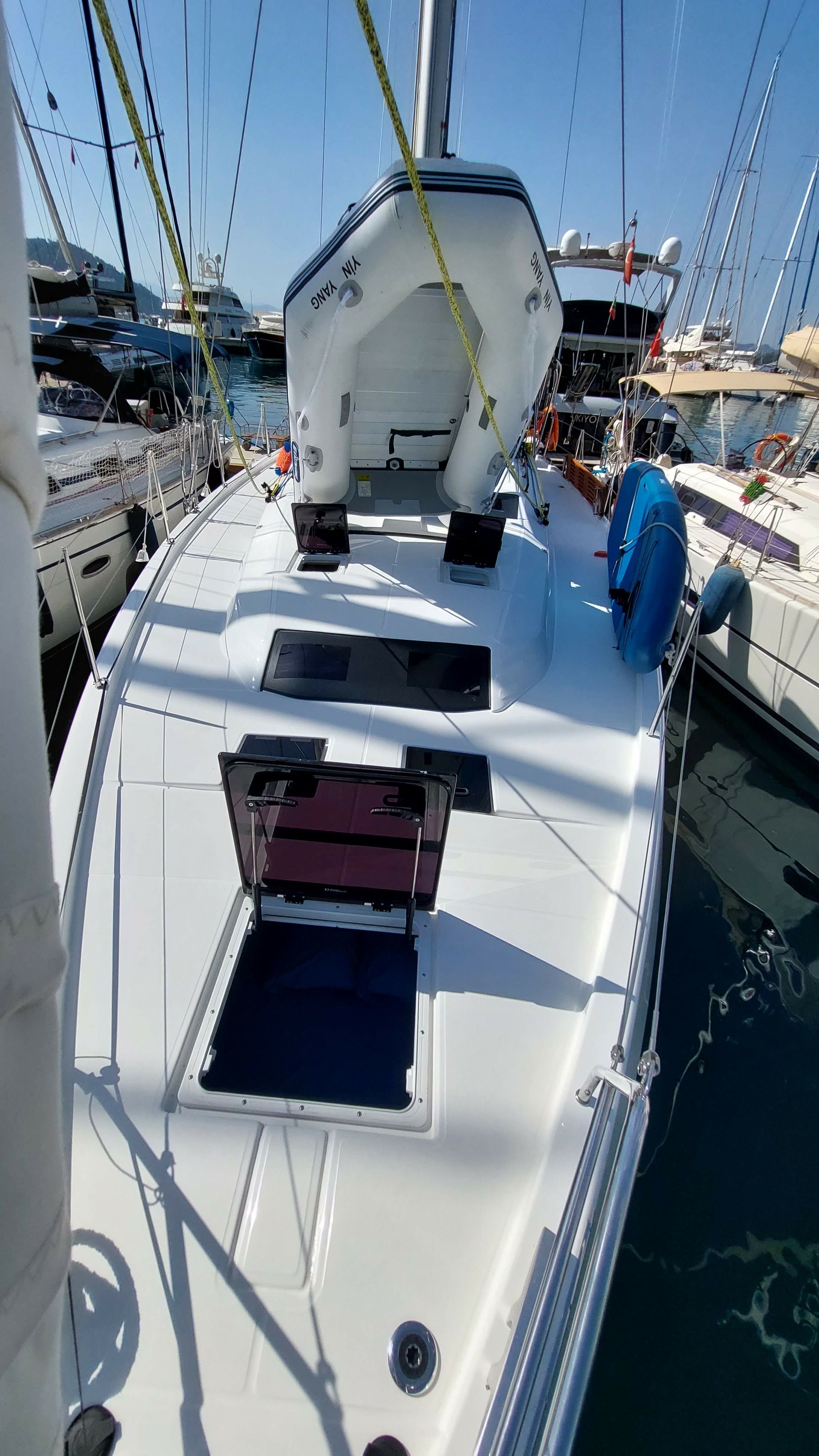 Dufour 41 | Yin Yang