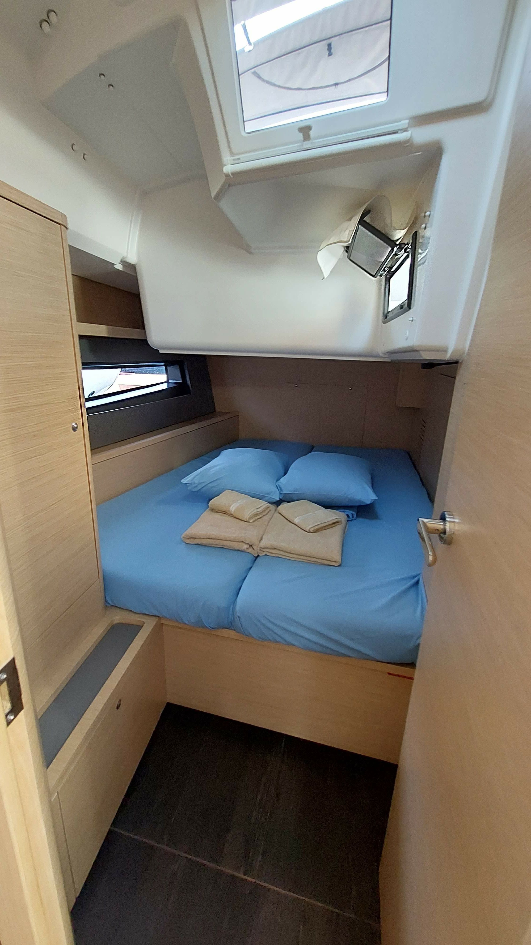 Dufour 41 | Yin Yang